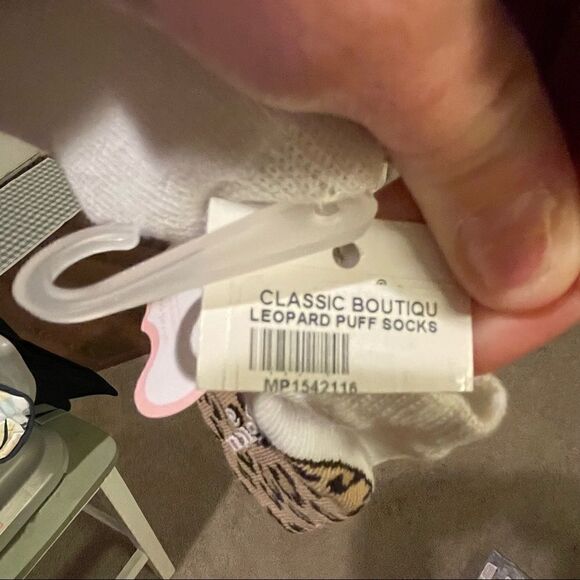 Leopard classic puff socks cheetah print w pink bow Mud Poe NWT boutique - Picture 6 of 7